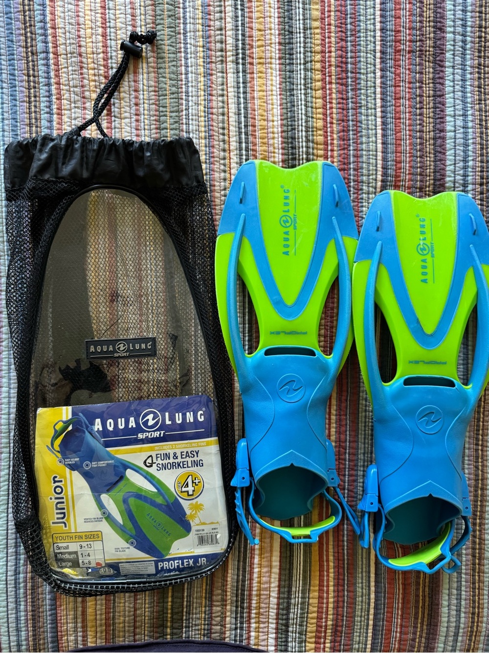 Aqua Lung Proflex Jr Kids Swim Snorkeling Fins Flippers Large 5-8 bag Blue Green